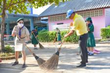 โรงเรียนเทศบาลวัดดอนแก้ว จัดงานน้อมรำลึกในพระมหากรุณาธิคุณ เนื่องในวันคล้ายวันพระบรมราชสมภพพระบาทสมเด็จพระบรมชนกาธิเบศร มหาภูมิพลอดุลยเดชมหาราช บรมนาถบพิตร