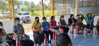 วัน พุธ ที่ 7 ธันวาคม 2565 กองสวัสดิการสังคม เจ้าหน้าที่ฝ่ายพัฒนาชุมชน และเจ้าหน้าที่ กองยุทธศาสตร์ ลงพื้นที่ จัดทำแผนชุมชน เพื่อสอบถามความเดือดร้อน ความต้องการของประชาชนในชุมชน ณ ชุมชนชุมพลพัฒนา