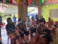 วัน ศุกร์ ที่ 9 ธันวาคม 2565 กองสวัสดิการสังคม เจ้าหน้าที่ฝ่ายพัฒนาชุมชน และเจ้าหน้าที่ กองยุทธศาสตร์ ลงพื้นที่ จัดทำแผนชุมชน เพื่อสอบถามความเดือดร้อน ความต้องการของประชาชนในชุมชน ณ ชุมชนจ๊อกจอสามัครคี