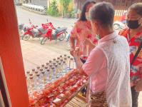 วัน ศุกร์ ที่ 9 ธันวาคม 2565 กองสวัสดิการสังคม เจ้าหน้าที่ฝ่ายพัฒนาชุมชน และเจ้าหน้าที่ กองยุทธศาสตร์ ลงพื้นที่ จัดทำแผนชุมชน เพื่อสอบถามความเดือดร้อน ความต้องการของประชาชนในชุมชน ณ ชุมชนจ๊อกจอสามัครคี