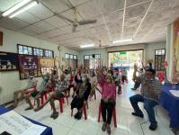 วัน ศุกร์ ที่ 9 ธันวาคม 2565 กองสวัสดิการสังคม เจ้าหน้าที่ฝ่ายพัฒนาชุมชน และเจ้าหน้าที่ กองยุทธศาสตร์ ลงพื้นที่ จัดทำแผนชุมชน เพื่อสอบถามความเดือดร้อน ความต้องการของประชาชนในชุมชน ณ ชุมชนสองแควสอง