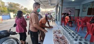 วัน ศุกร์ ที่ 9 ธันวาคม 2565 กองสวัสดิการสังคม เจ้าหน้าที่ฝ่ายพัฒนาชุมชน และเจ้าหน้าที่ กองยุทธศาสตร์ ลงพื้นที่ จัดทำแผนชุมชน เพื่อสอบถามความเดือดร้อน ความต้องการของประชาชนในชุมชน ณ ชุมชนร่วมแรง