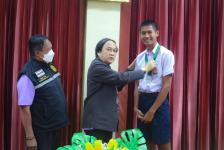 โรงเรียนกีฬาเทศบาลนครแม่สอดเข้ารับรางวัลและรับโอวาทจากนายเทศมนตรีนครแม่สอด ในการแข่งขันกีฬาเยาวชนแห่งชาติ ภาค 5 ครั้งที่ 38 “พิจิตรเกมส์”