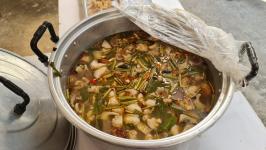 โครงการฝึกอาชีพให้ความรู้ชุมชนในเขตเทศบาลนครแม่สอด “หลักสูตรน้ำยาดันฝุ่น น้ำยาซักผ้า”