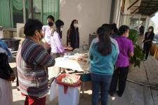 โครงการฝึกอาชีพให้ความรู้ชุมชนในเขตเทศบาลนครแม่สอด “หลักสูตรน้ำยาดันฝุ่น น้ำยาซักผ้า”