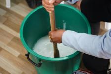 โครงการฝึกอาชีพให้ความรู้ชุมชนในเขตเทศบาลนครแม่สอด “หลักสูตรน้ำยาดันฝุ่น น้ำยาซักผ้า”