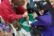 โครงการฝึกอาชีพให้ความรู้ชุมชนในเขตเทศบาลนครแม่สอด “หลักสูตรน้ำยาดันฝุ่น น้ำยาซักผ้า”