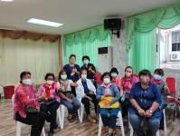 โครงการฝึกอาชีพให้ความรู้ชุมชนในเขตเทศบาลนครแม่สอด “หลักสูตรน้ำยาดันฝุ่น น้ำยาซักผ้า”