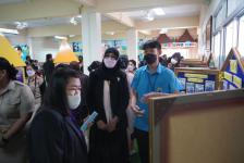 เทศบาลนครแม่สอดจัดกิจกรรมศึกษาดูงานด้านการจัดการศึกษาตามหลักปรัชญาของเศรษฐกิจพอเพียง และการส่งเสริมสนับสนุนและการยกระดับคุณภาพการจัดการศึกษา ณ จังหวัดชลบุรี