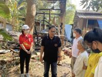 ลงพื้นที่ที่ประสบเหตุอัคคีภัย ณ บ้านเลขที่ 39/3 ถนนสองแคว อำเภอแม่สอด จังหวัดตาก โดยงานป้องกันและบรรเทาสาธารณภัยเทศบาลนครแม่สอดได้เข้าระงับเหตุเพลิงใหม่ดังกล่าว