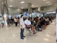 ให้บริการคนพิการที่มีภาวะยากลำบากขาดผู้ดูแลคนพิการ เพื่อประสานการขอรับประเมินสภาพความพิการ ณ โรงพยาบาลแม่สอด เพื่อให้สามารถเข้าถึงสิทธิสวัสดิการคนพิการตามสิทธิได้อย่างเหมาะสม