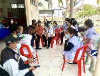 ลงพื้นที่ชุมชนสองแควสองเพื่อเยี่ยมเยือนครัวเรือนผู้ประสบอัคคีภัย