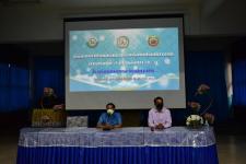 พิธีมอบทุนการศึกษา ค่าปัจจัยพื้นฐานสำหรับนักเรียนยากจนโรงเรียนเทศบาลวัดชุมพลคีรี