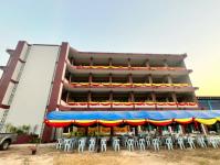 โรงเรียนกีฬาเทศบาลนครแม่สอด จัดพิธีทำบุญอาคารเรียนหลังใหม่ และทอดผ้าป่าสามัคคีเพื่อการศึกษา พร้อมทั้งสืบชะตาหลวง