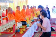 โรงเรียนกีฬาเทศบาลนครแม่สอด จัดพิธีทำบุญอาคารเรียนหลังใหม่ และทอดผ้าป่าสามัคคีเพื่อการศึกษา พร้อมทั้งสืบชะตาหลวง