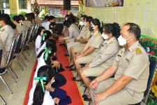 พิธีปัจฉิมนิเทศนักเรียนชั้นประถมศึกษาปีที่ 6 และชั้นมัธยมศึกษาปีที่ 3 โรงเรียนเทศบาลวัดมณีไพรสณฑ์ 