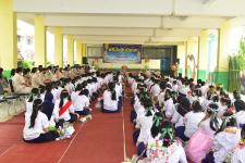 พิธีปัจฉิมนิเทศนักเรียนชั้นประถมศึกษาปีที่ 6 และชั้นมัธยมศึกษาปีที่ 3 โรงเรียนเทศบาลวัดมณีไพรสณฑ์ 