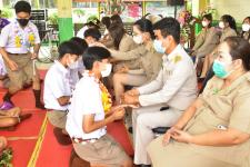 พิธีปัจฉิมนิเทศนักเรียนชั้นประถมศึกษาปีที่ 6 และชั้นมัธยมศึกษาปีที่ 3 โรงเรียนเทศบาลวัดมณีไพรสณฑ์ 