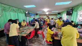 ชมรมผู้สูงอายุเทศบาลนครแม่สอด จัดกิจกรรมโครงการผู้สูงวัยนครแม่สอดร่วมสืบสานจากจักสาน (ใบมะพร้าว) ประจำปี 2566