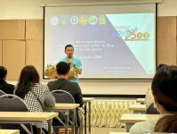 พนักงานครู ศพด.โรงเรียนเทศบาลวัดมณีไพรสณฑ์ และศพด.โรงเรียนเทศบาลวัดดอนแก้วเข้าร่วมประชุมชี้แจงการดำเนินงานขับเคลื่อนตำบลมหัศจรรย์ 1000 วัน Plus 2500 วัน จังหวัดตาก