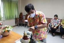 จัดกิจกรรมรดน้ำขอพร เนื่องในประเพณีสงกรานต์ ประจำปี 2566 