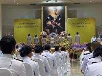 กองการเจ้าหน้าที่ เข้าร่วมพิธีวางพวงมาลาในวันสมเด็จพระนเรศวรมหาราช