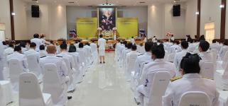 กองการเจ้าหน้าที่ เข้าร่วมพิธีวางพวงมาลาในวันสมเด็จพระนเรศวรมหาราช