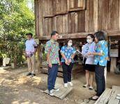 ลงพื้นที่รับคำร้องเบื้องต้นกรณีครัวเรือนได้รับความเสียหาย จากเหตุวาตภัย เพื่อวางแผนให้ความช่วยเหลือตามภารกิจศูนย์ช่วยเหลือประชาชนเทศบาลนครแม่สอดต่อไป