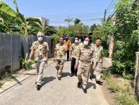 ลงพื้นที่รับคำร้องเบื้องต้นกรณีครัวเรือนได้รับความเสียหาย จากเหตุวาตภัย เพื่อวางแผนให้ความช่วยเหลือตามภารกิจศูนย์ช่วยเหลือประชาชนเทศบาลนครแม่สอดต่อไป