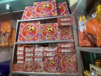 งานเทศกิจ นครแม่สอด ออกสำรวจร้านขายพลุ ประทัด สารเคมี เขตเทศบาลนครแม่สอด
