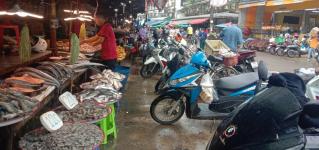 งานเทศกิจนครแม่สอด ออกตรวจความเรียบร้อยและจัดระเบียบตลาดเทศบาลนครแม่สอด 10/8/2566