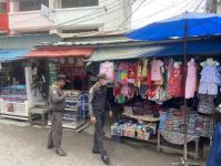 งานเทศกิจนครแม่สอด ออกตรวจความเรียบร้อยและจัดระเบียบตลาดเทศบาลนครแม่สอด 22 ส.ค.2566