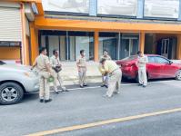 ผอ.กองยุทธศาสตร์และงบประมาณ ลงพื้นที่ตรวจรับโครงการปรับปรุงเสริมผิวจราจรแอสฟัสฟ์ติกคอนกรีต พร้อมยกฝาท่อระบายน้ำ บริเวณถนนชิดวนา ถนนชุมชนประชารักษ์ และถนนชุมชนสักทอง