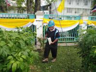 งานสวนสาธารณะ ได้ตัดหญ้าและตัดแต่งต้นไม้บริเวณสำนักงานฯ