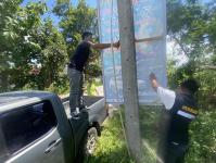 เจ้าหน้าที่เทศกิจ ลงพื้นที่เก็บป้ายโฆษณาไม่ได้รับอนุญาต พื้นที่เทศบาลนครแม่สอด