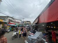 งานเทศกิจนครแม่สอด ออกตรวจความเรียบร้อยและจัดระเบียบตลาดเทศบาลนครแม่สอด 2 ก.ย.2566