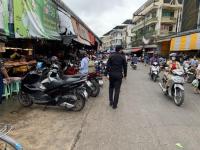 งานเทศกิจนครแม่สอด ออกตรวจความเรียบร้อยและจัดระเบียบตลาดเทศบาลนครแม่สอด 4 ก.ย.2566