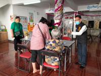 แจกเบี้ยยังชีพผู้สูงอายุและผู้พิการ ประจำเดือน มิถุนายน 2563