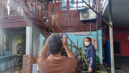 ดับเพลิงแม่สอด ออกระงับเหตุเพลิงไหม้บ้านประชาชน หน้าปั๊มน้ำมันนอร์ท ถนนราษฎร์อุทิศ