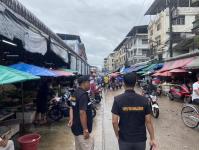 งานเทศกิจนครแม่สอด ออกตรวจความเรียบร้อยและจัดระเบียบตลาดเทศบาลนครแม่สอด 13 ก.ย.2566