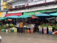 งานเทศกิจนครแม่สอด ออกตรวจความเรียบร้อยและจัดระเบียบตลาดเทศบาลนครแม่สอด 13 ก.ย.2566