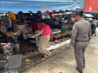 งานเทศกิจนครแม่สอด ออกตรวจความเรียบร้อยและจัดระเบียบตลาดเทศบาลนครแม่สอด 14 ก.ย.2566