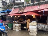 งานเทศกิจนครแม่สอด ออกตรวจความเรียบร้อยและจัดระเบียบตลาดเทศบาลนครแม่สอด 14 ก.ย.2566