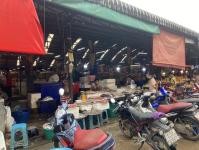 งานเทศกิจนครแม่สอด ออกตรวจความเรียบร้อยและจัดระเบียบตลาดเทศบาลนครแม่สอด 14 ก.ย.2566