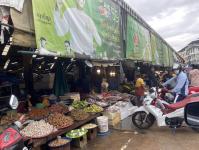 งานเทศกิจนครแม่สอด ออกตรวจความเรียบร้อยและจัดระเบียบตลาดเทศบาลนครแม่สอด 14 ก.ย.2566