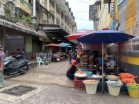 งานเทศกิจนครแม่สอด ออกตรวจความเรียบร้อยและจัดระเบียบตลาดเทศบาลนครแม่สอด 15 ก.ย.2566