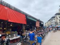 งานเทศกิจนครแม่สอด ออกตรวจความเรียบร้อยและจัดระเบียบตลาดเทศบาลนครแม่สอด 15 ก.ย.2566