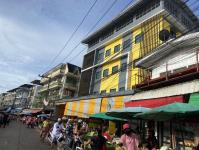 งานเทศกิจนครแม่สอด ออกตรวจความเรียบร้อยและจัดระเบียบตลาดเทศบาลนครแม่สอด 18 ก.ย.2566