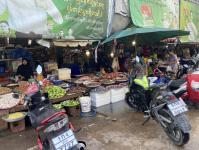 งานเทศกิจนครแม่สอด ออกตรวจความเรียบร้อยและจัดระเบียบตลาดเทศบาลนครแม่สอด 18 ก.ย.2566