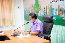 เทศบาลนครแม่สอดร่วมกับองค์การบริหารส่วนตำบลแม่ปะจัดประชุมหารือแนวทางการขอใช้ประโยชน์ที่ดินสาธารณะตามมาตรา 9 แห่งประมวลกฎหมายที่ดิน